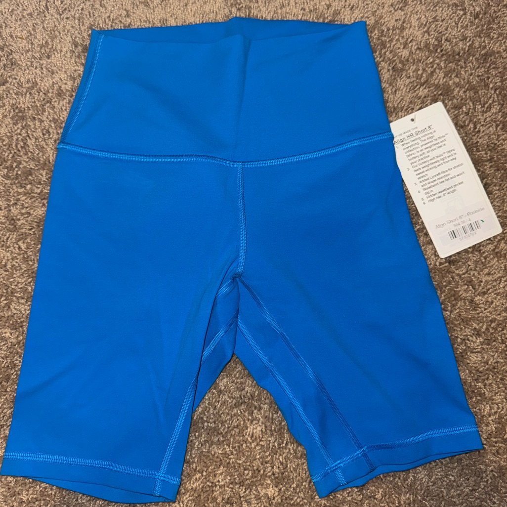 Lululemon Poolside Blue Biker Shorts. Size 4 8”